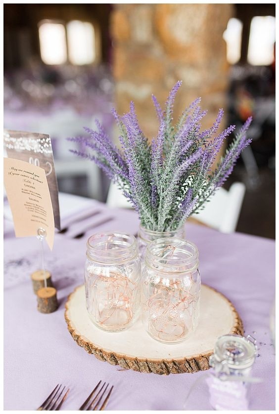 quanto custa uma decoração de casamento lavanda simples