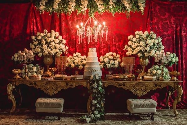 ideias decoração casamento vermelho dourado luxo