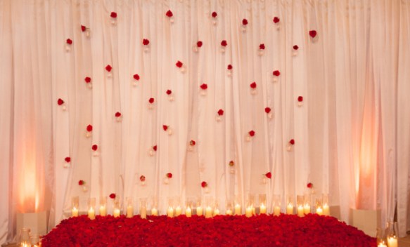 mesa bolo casamento vermelho dourado rústico