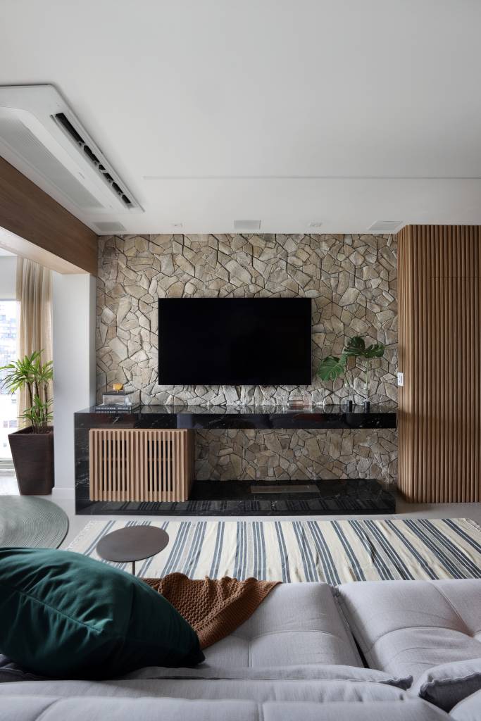 5 ideias de títulos:
1. Decoração 2026: As Cores Que Vão Dominar Seus Ambientes
2. Biofilia e Slow Design: Tendências de Decoração para um Lar Mais Consciente
3. Como Ampliar Espaços Pequenos com as Tendências de Decoração de 2026
4. Toque de Luxo Acessível: Dicas de Decoração para 2026
5. Art Déco Repaginado: O Clássico Que Volta com Tudo na Decoração de 2026