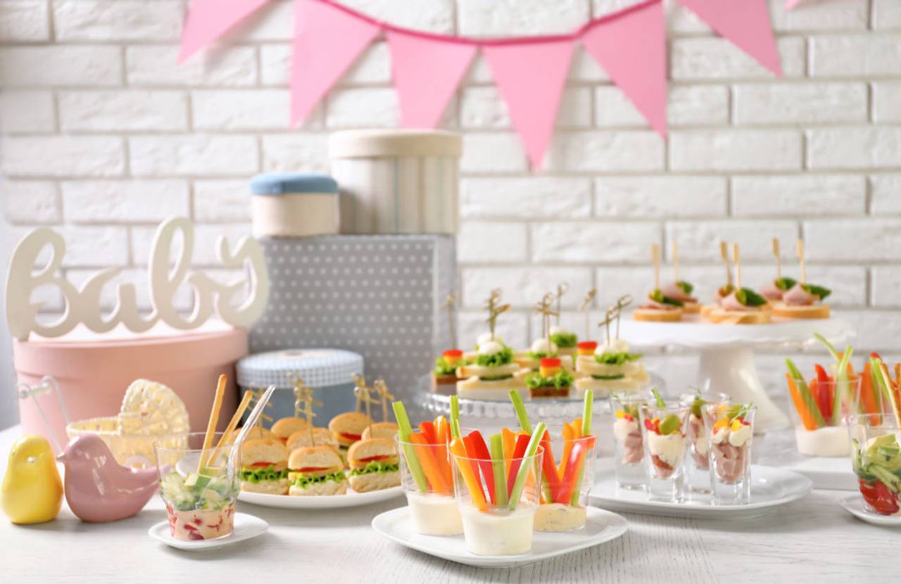 5 Ideias de Arranjos de Flores Simples para sua Mesa de Chá da Tarde