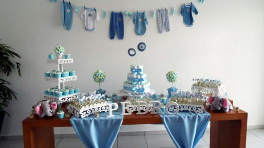 Cardápio e Lembrancinhas Baratas: O Segredo para um Chá de Bebê Inesquecível