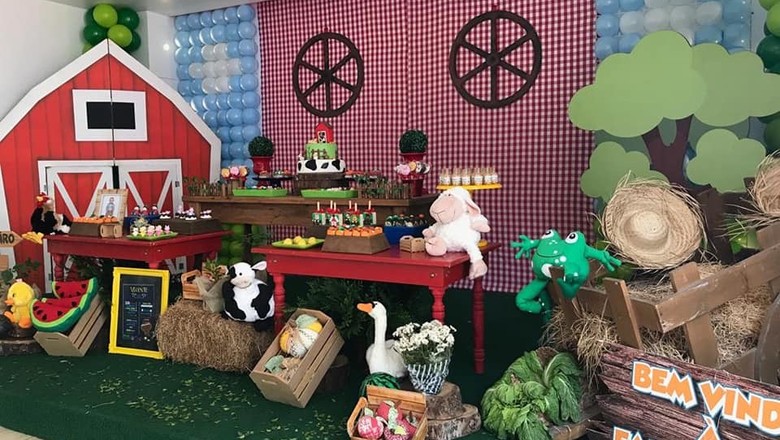 como fazer centro de mesa fazendinha com reciclados