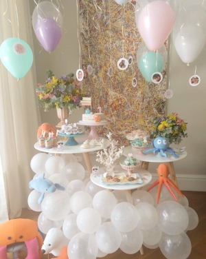 ideias criativas decoração festa trio mesas redondas