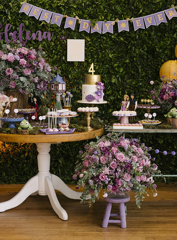 decoração de festa da rapunzel