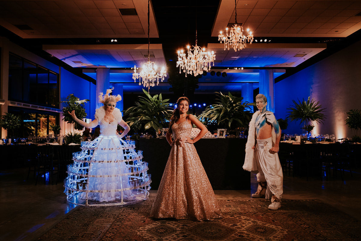 Dicas Infalíveis para Economizar na Decoração da Sua Festa de 15 Anos