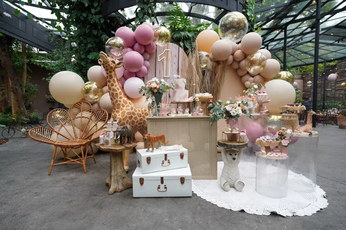 A Cor do Ano 2026 e Como Usá-la na Sua Festa de Aniversário