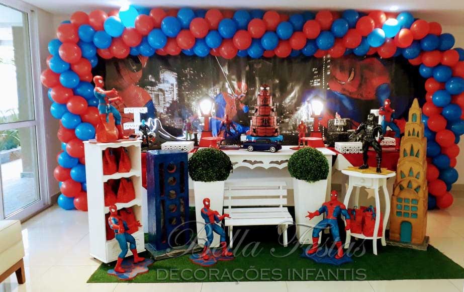 erros comuns decoração festa homem aranha evitar