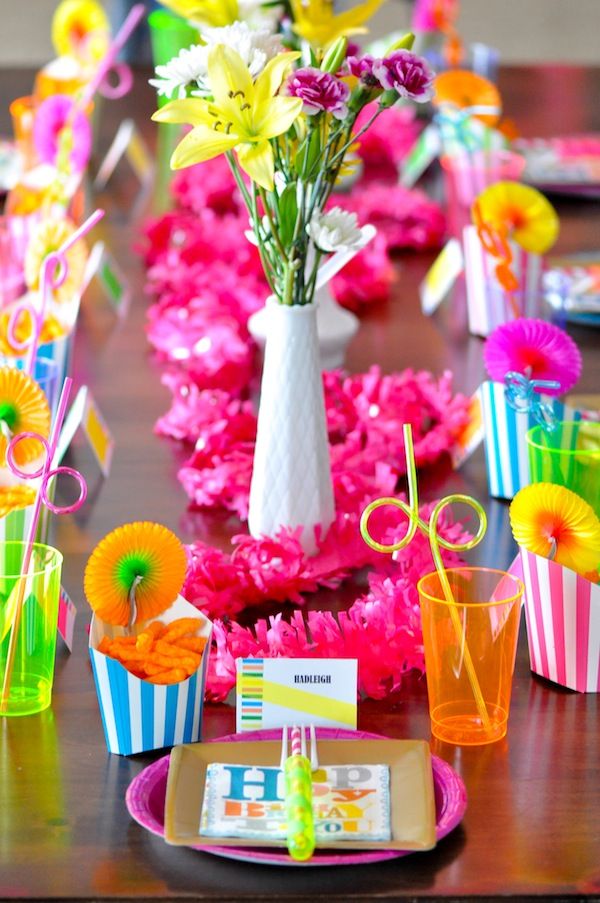 Onde Comprar Itens de Festa Neon: Guia de Lojas e Preços