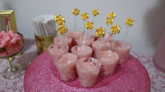 erros comuns ao decorar festa com tema rosê gold