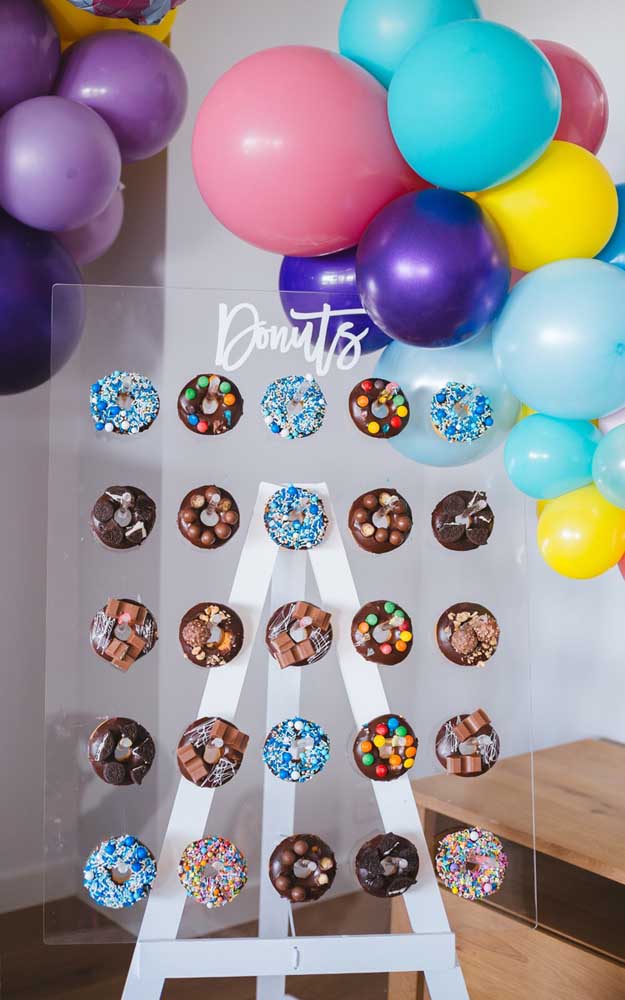 decoração de festa simples e barata