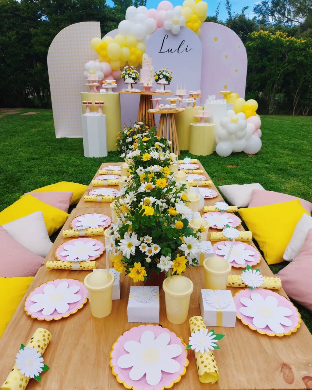 decoração de festa tema margarida