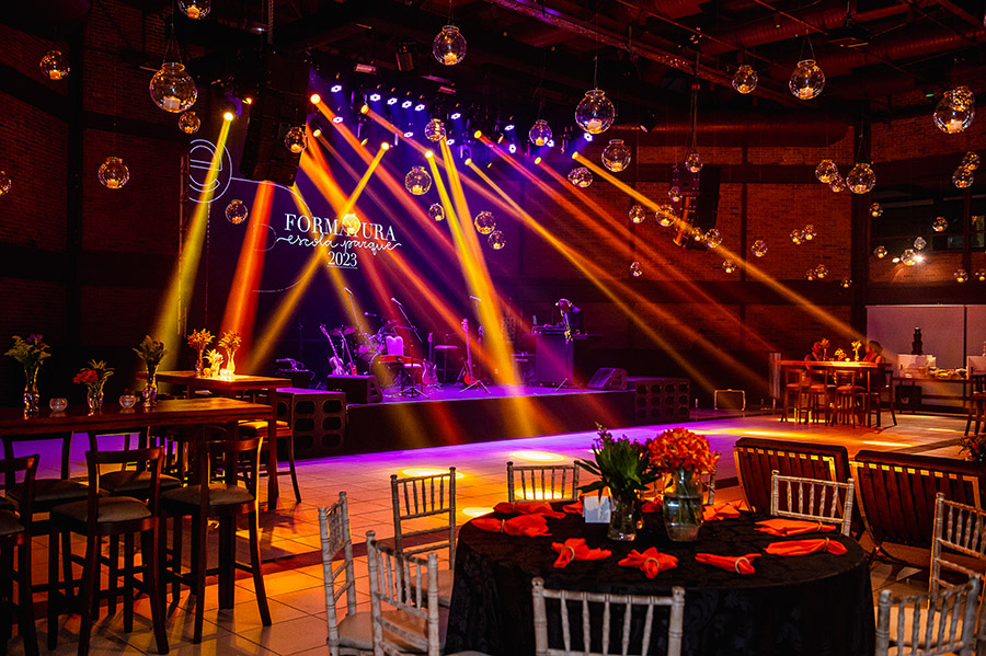 Onde Comprar Itens de Decoração de Formatura: Melhores Lojas e Kits Online