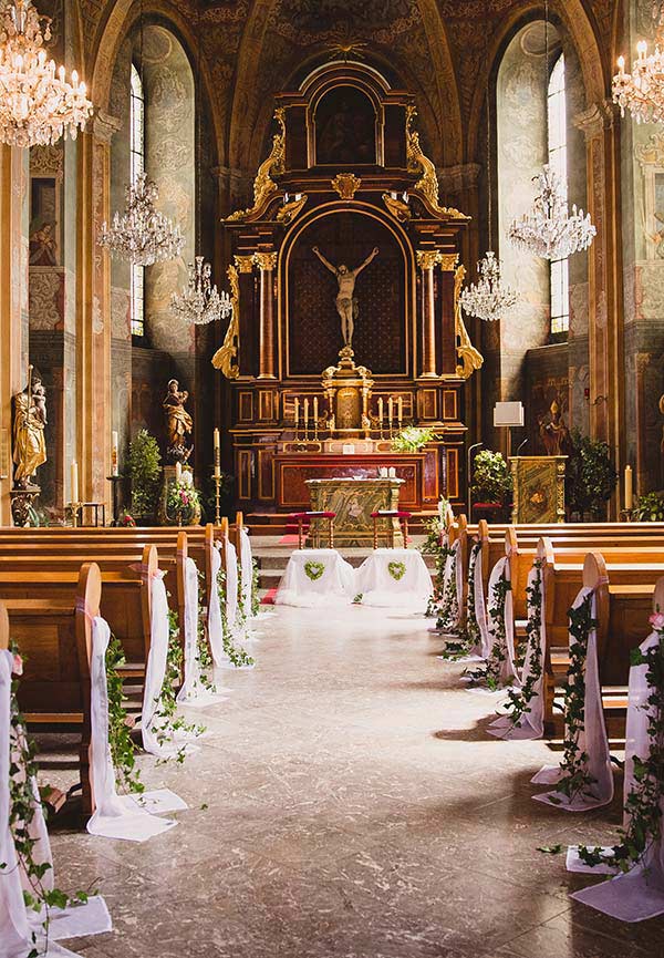 decoração de igreja para casamento