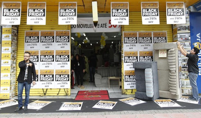 5 Dicas Essenciais para uma Vitrine de Black Friday de Sucesso