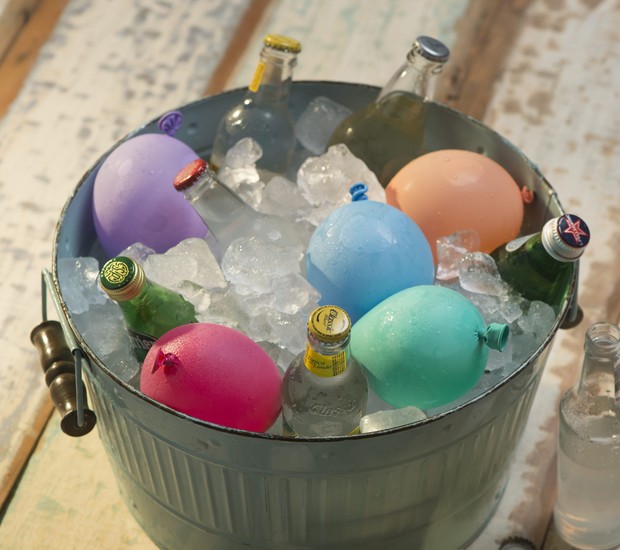 ideias criativas decoração mesa de bebidas festa