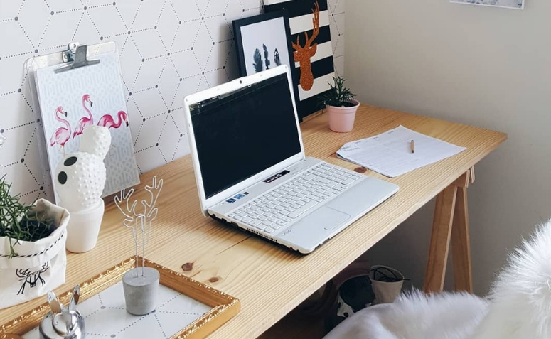 Como escolher o organizador de mesa ideal para seu escritório