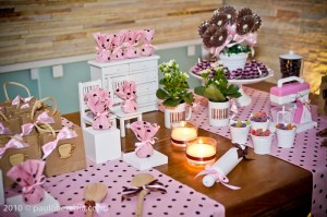 decoração mesa chá casa nova barata e elegante