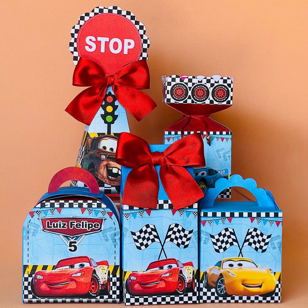 ideias criativas decoração mesa relampago mcqueen