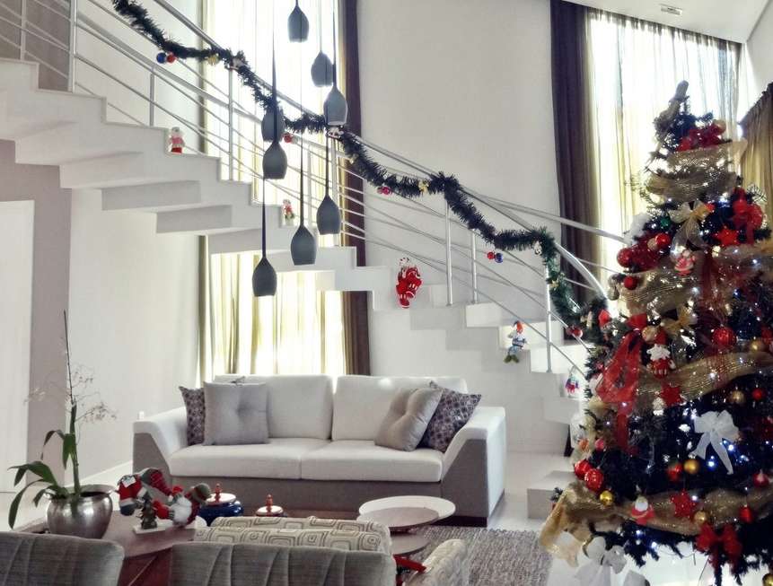 Colunas de Balões: O Toque Festivo que Sua Decoração Precisa