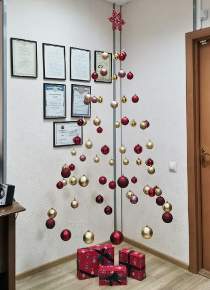 Como Criar um Ambiente de Trabalho Festivo com Decoração de Natal Sustentável