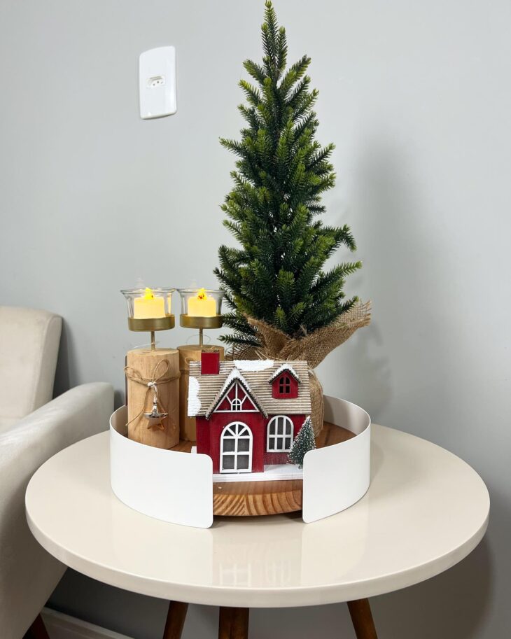 decoração natal rack minimalista versus clássica