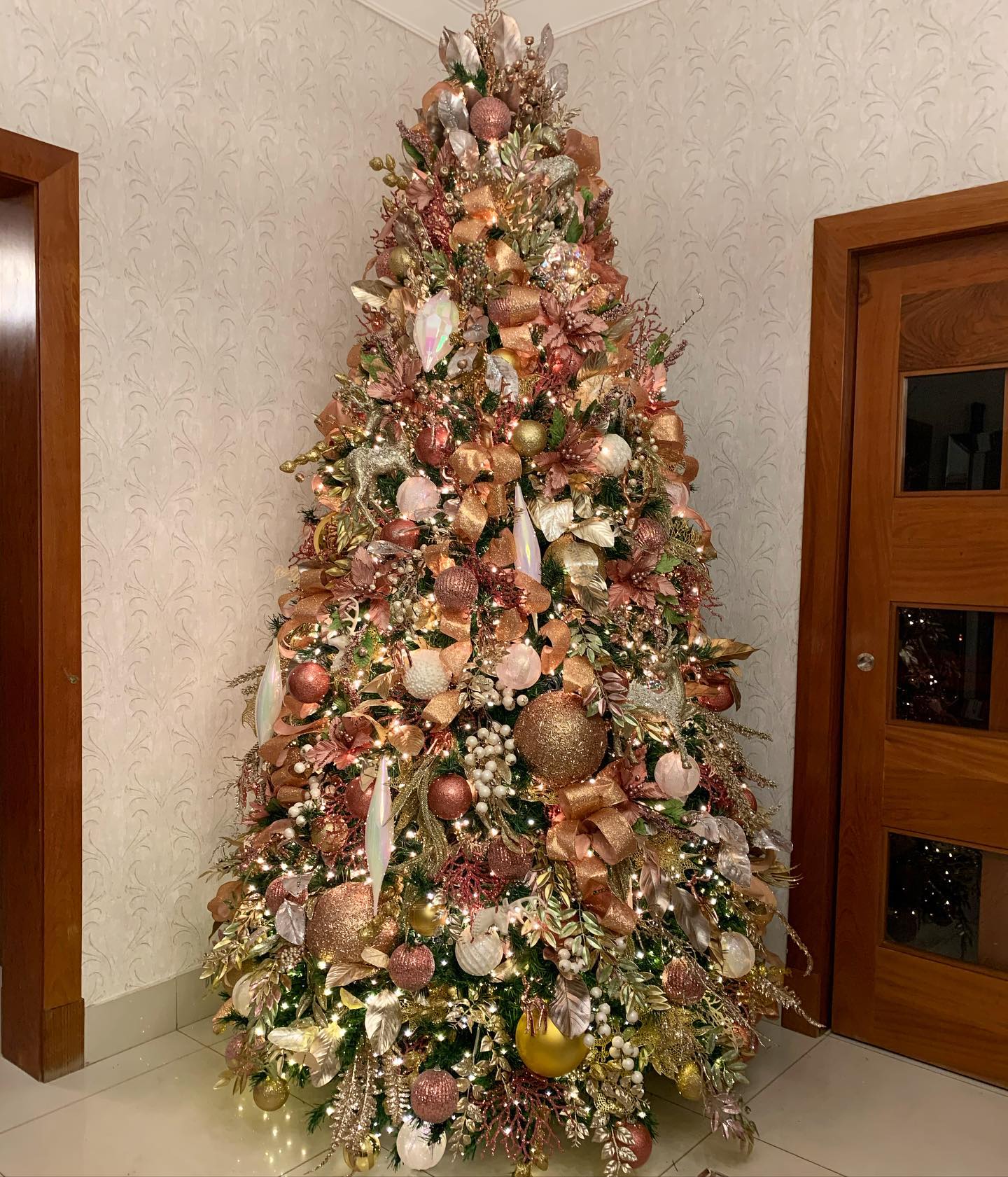 decoração de natal rose gold