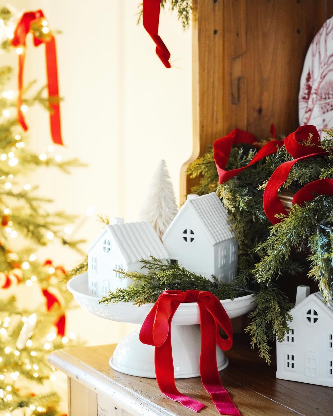 Arranjos de Mesa de Natal Simples e Elegantes para a Ceia