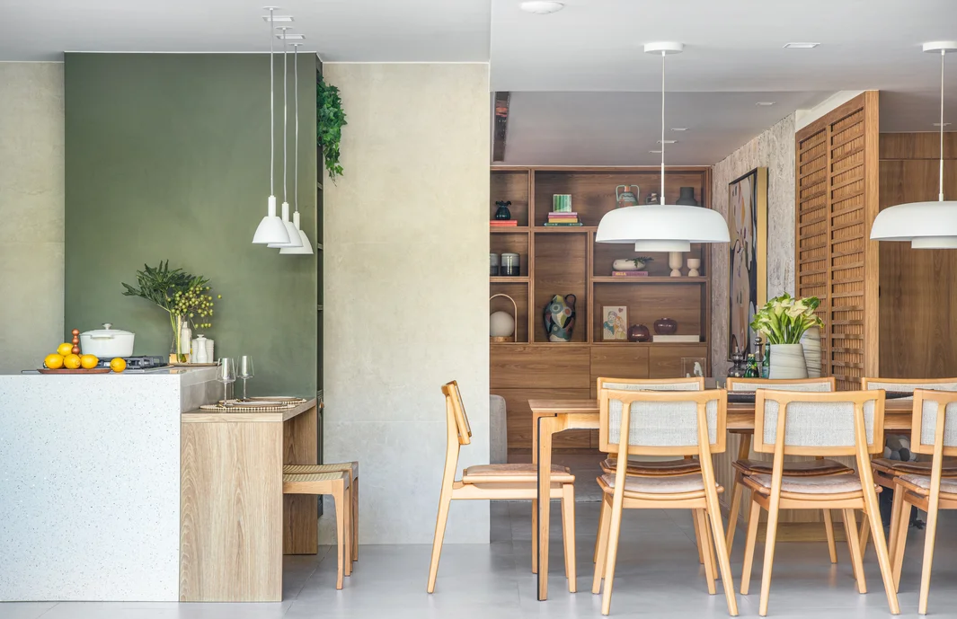 Papel de Parede ou Painel Ripado: Qual a Melhor Opção para Sua Sala?