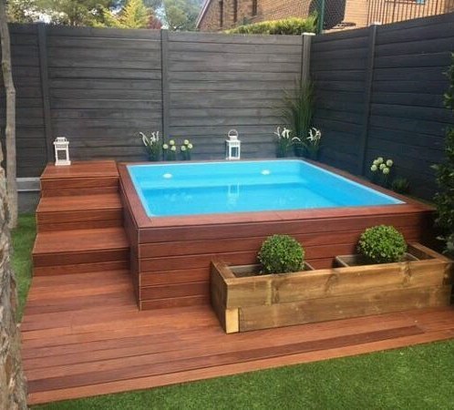 5 ideias de títulos:
1. Piscinas 2026: Cores e Revestimentos que Vão Transformar seu Espaço.
2. Móveis de Piscina: Conforto e Durabilidade para Áreas Externas em 2026.
3. Iluminação e Paisagismo: Crie um Oásis ao Redor da sua Piscina.
4. Acessórios que Elevam o Nível da sua Piscina em 2026.
5. Como Escolher a Decoração Ideal para sua Piscina: Guia Completo.