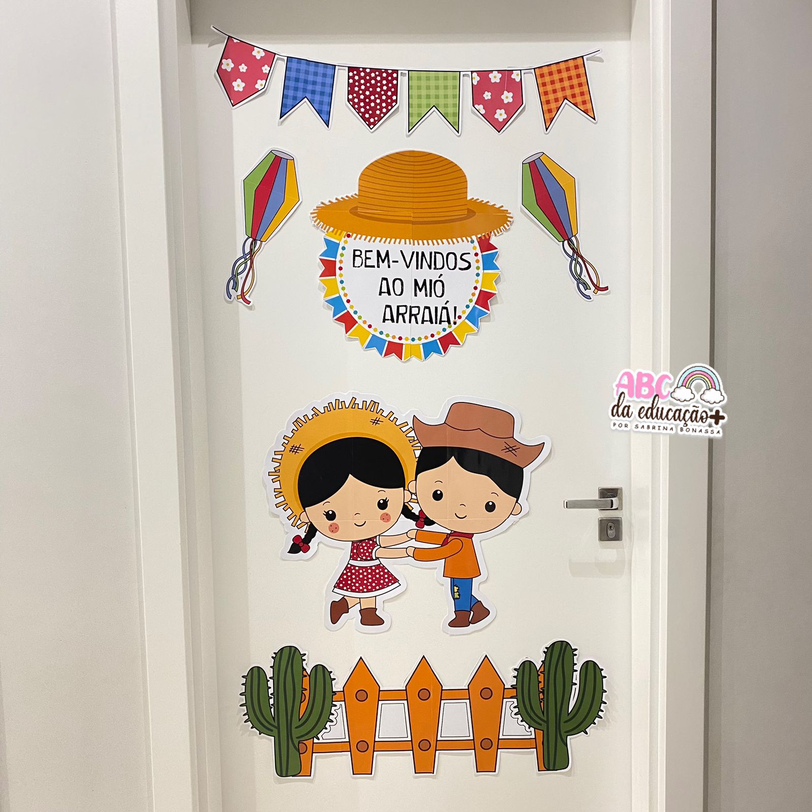 decoração de porta festa junina
