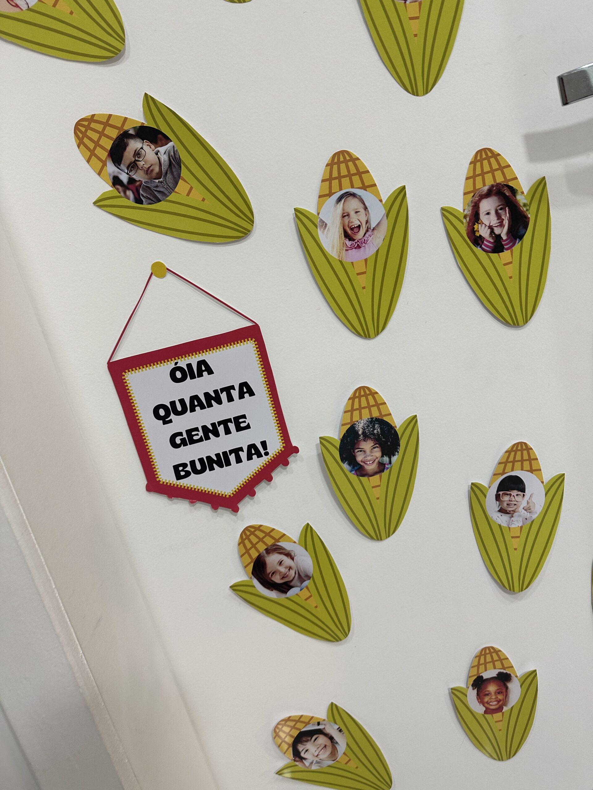 decoração de porta festa junina