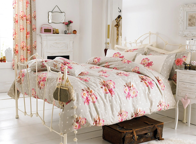 ideias de decoração quarto com cama de ferro