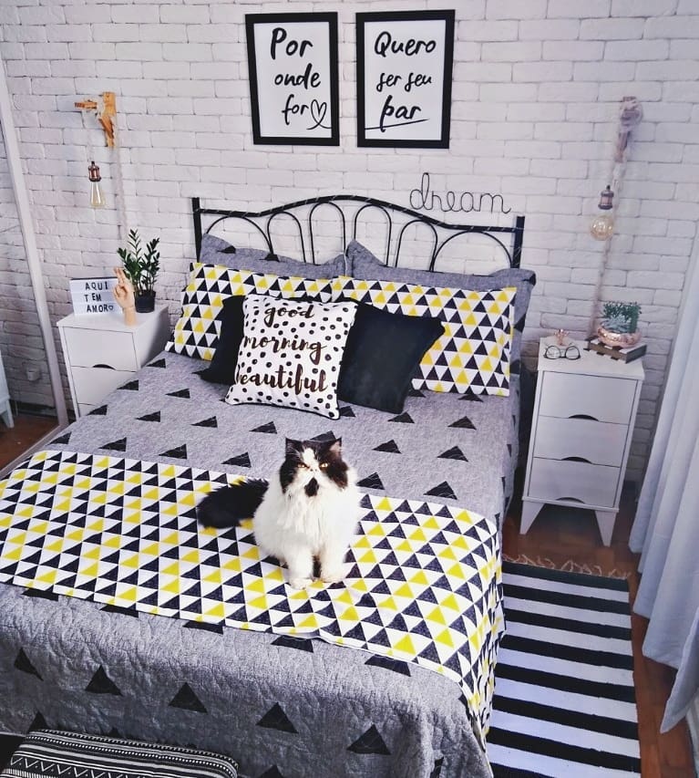 erros comuns ao decorar quarto com cama de ferro