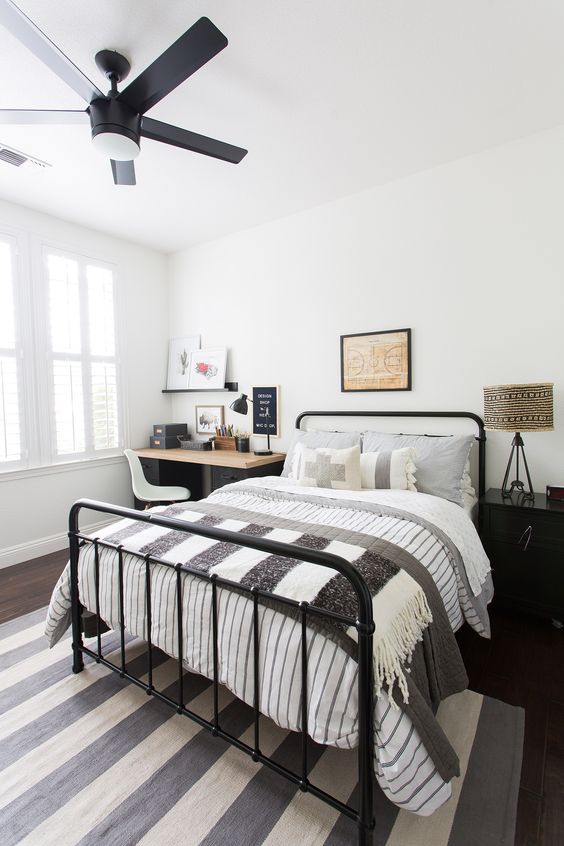 ideias de decoração quarto com cama de ferro