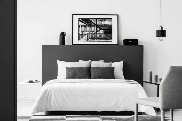 quarto preto e branco Tumblr