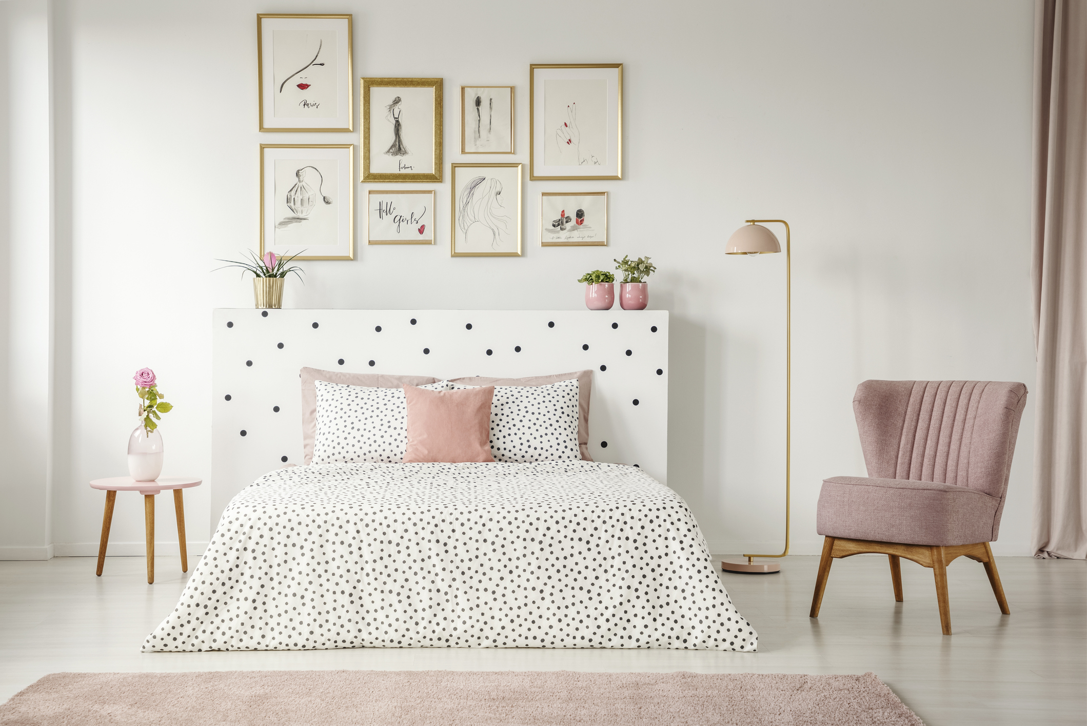 Transforme seu Quarto: Ideias Criativas de Iluminação e Têxteis