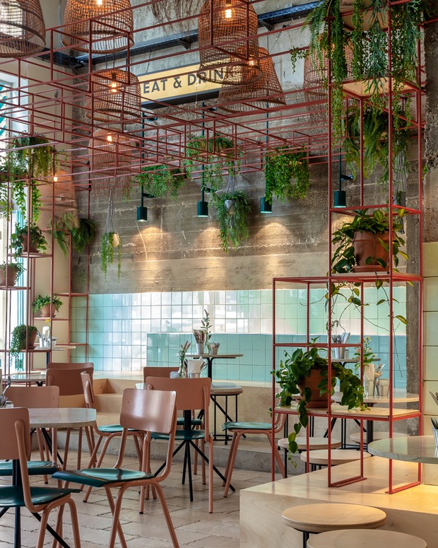 ideias decoração restaurante com plantas