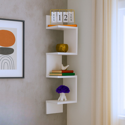 Prateleiras Flutuantes vs. Mão Francesa: Qual Escolher para Sua Sala?