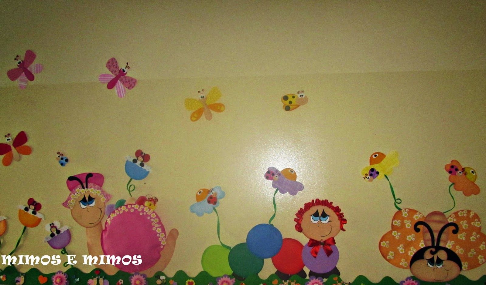 decoração de sala de aula tema jardim