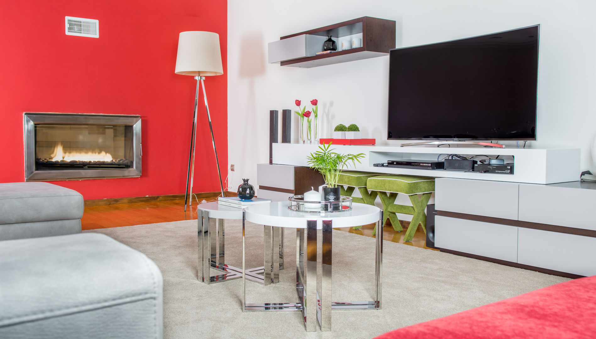 ideias de sala vermelha e cinza para se inspirar