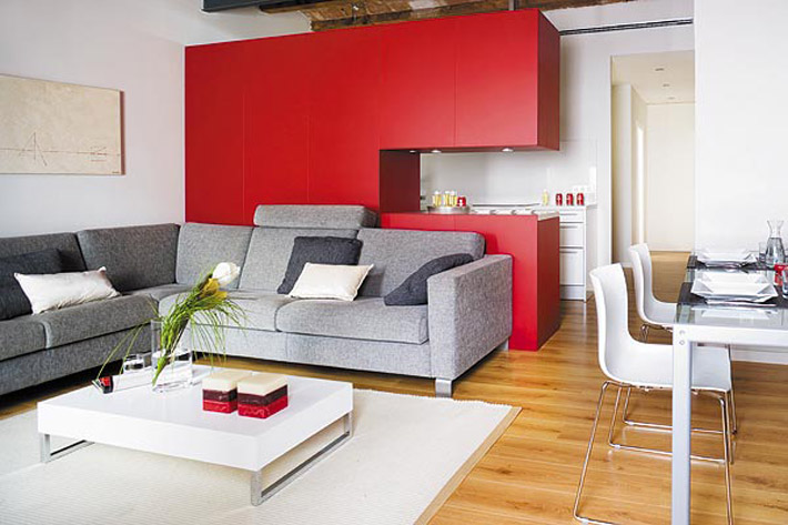 sala vermelho e cinza versus sala vermelho e branco