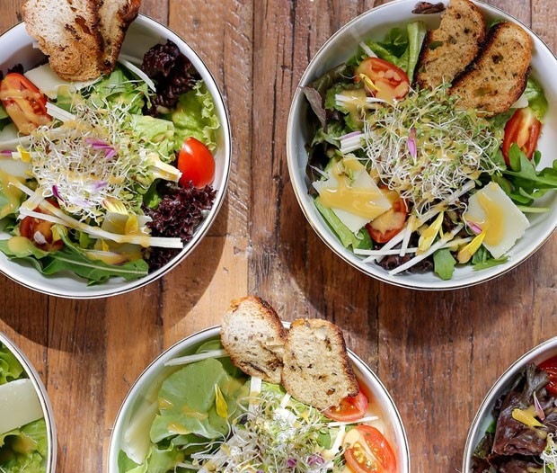 decoração de saladas para restaurante