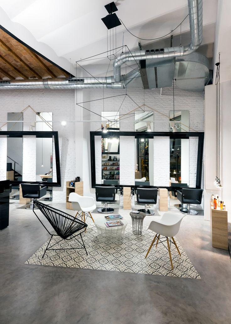 Móveis Essenciais para Salão de Beleza: Onde Comprar e Como Escolher