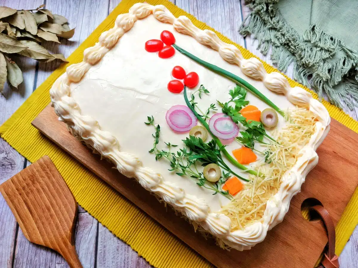 5 ideias de títulos:
1. Decoração de Torta Salgada: Guia Completo com Técnicas e Inspirações
2. Transforme sua Torta Salgada: Dicas Criativas para uma Apresentação Incrível
3. Decore sua Torta Salgada como um Profissional: Passo a Passo Detalhado
4. Ingredientes Simples