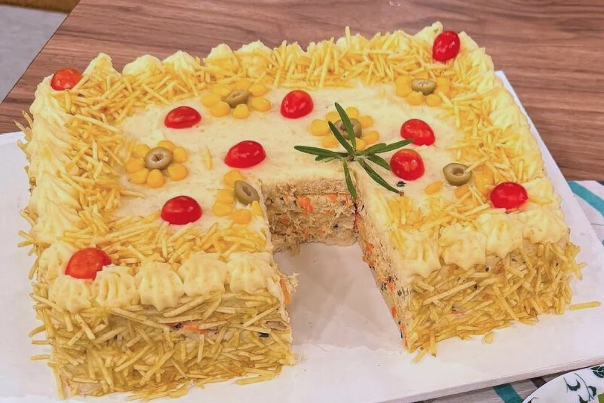 decoração de torta salgada simples