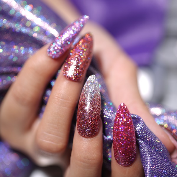 decoração de unha almond delicada