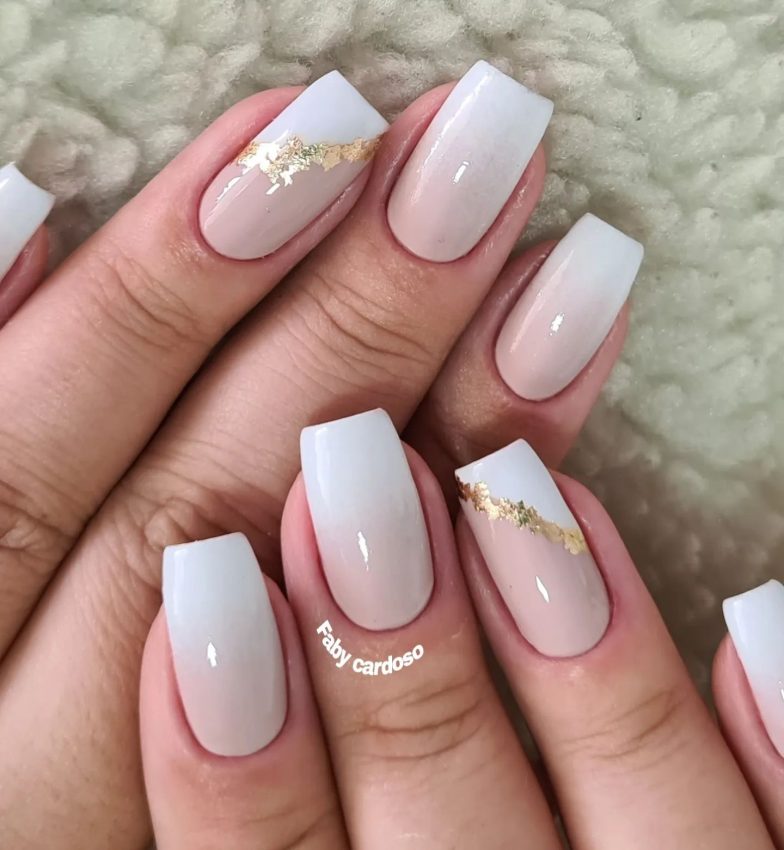 unhas branco com dourado vs prata qual escolher
