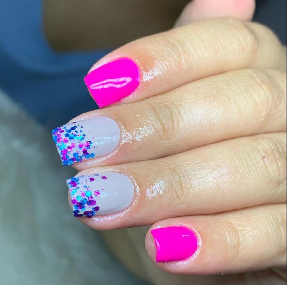 ideias de unhas em gel para o carnaval
