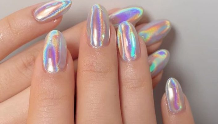 erros comuns ao fazer unhas em gel para o carnaval